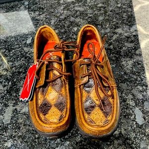 NWT Twisted X Womens loafers size 5-1/2